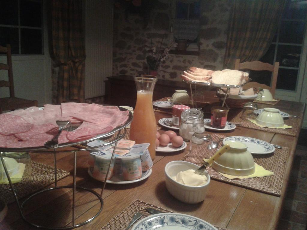 La Traineliere Bed & Breakfast Les Épesses Екстериор снимка